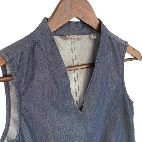 Toad&Co Navy Blue V-Neck Sleeveless Top - Small - Picture 2 of 5